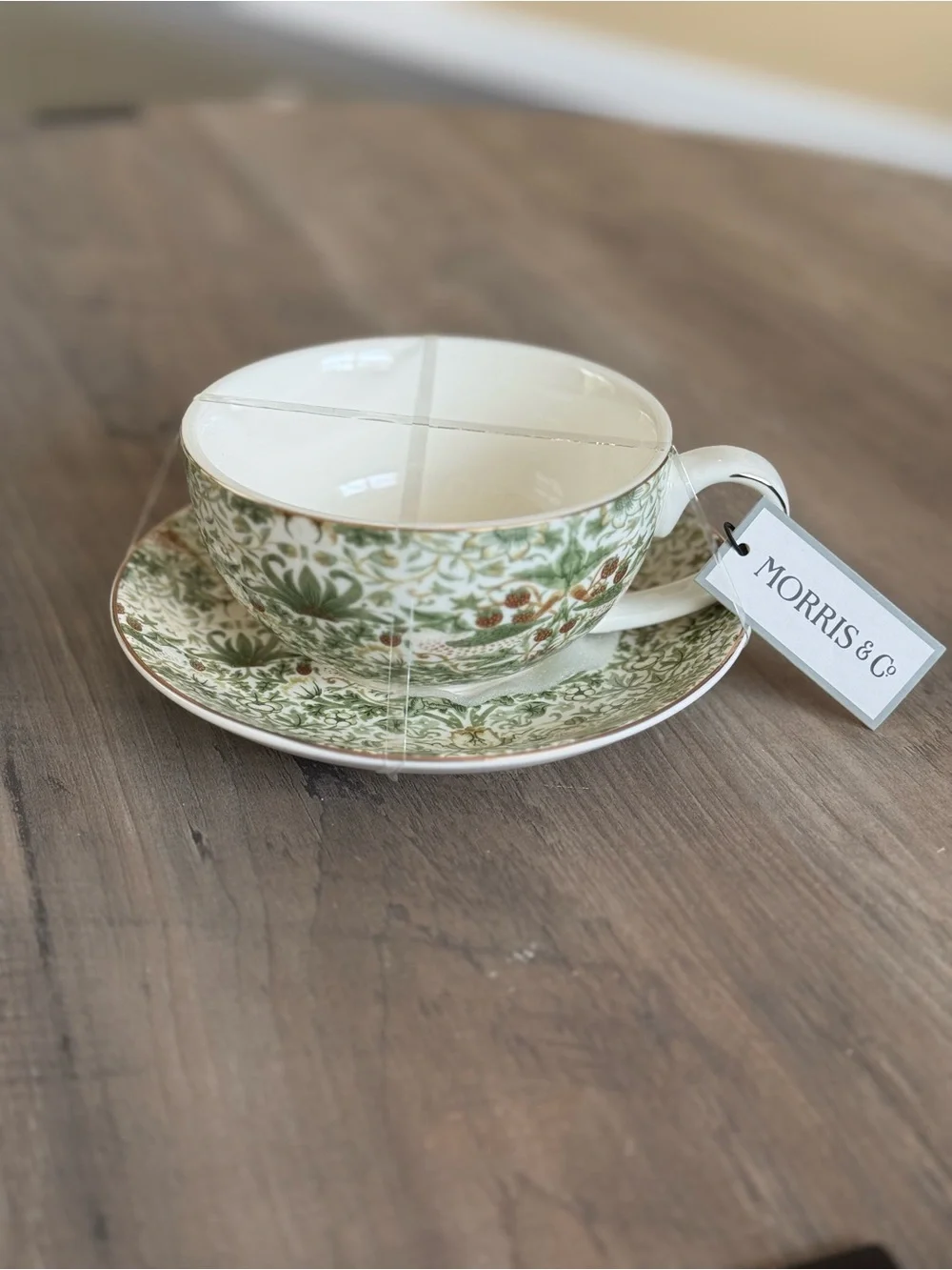 Morris & Co. Strawberry Thief Teacup & Saucer Set NWT